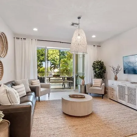 Mariners 210 Great Location With Marina Views Vila